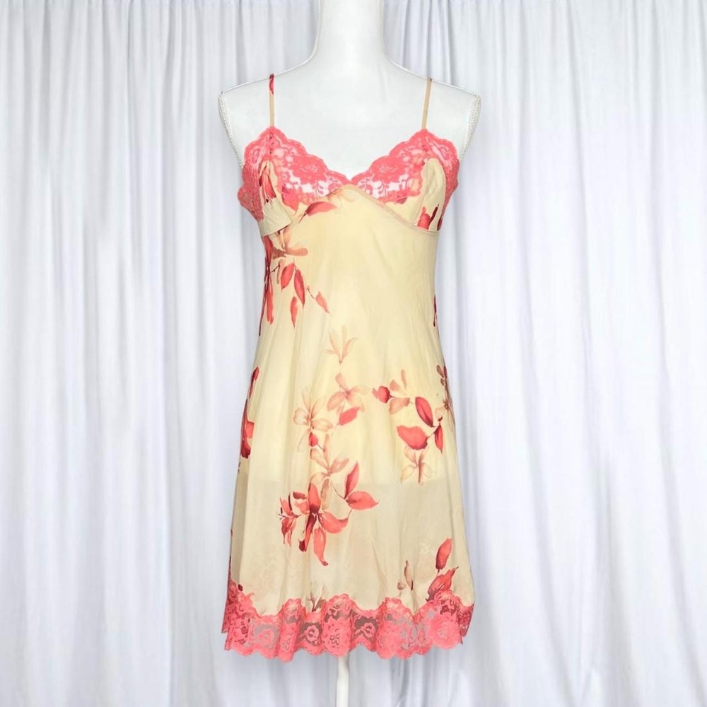 Vintage 2000s Victoria's Secret Floral Tan Pink Nightie Fall